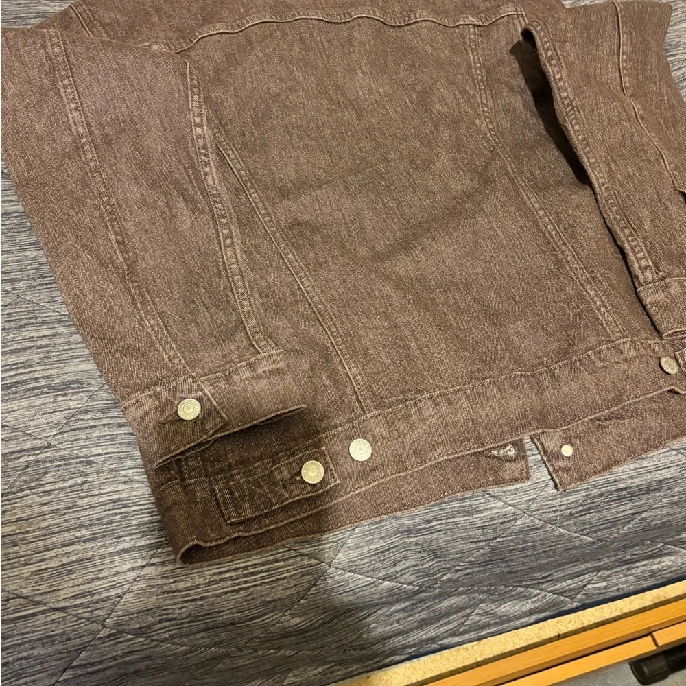 Levi's Dark Brown Distressed Denim Jacket (NEW)!!! - Picture 11 of 12